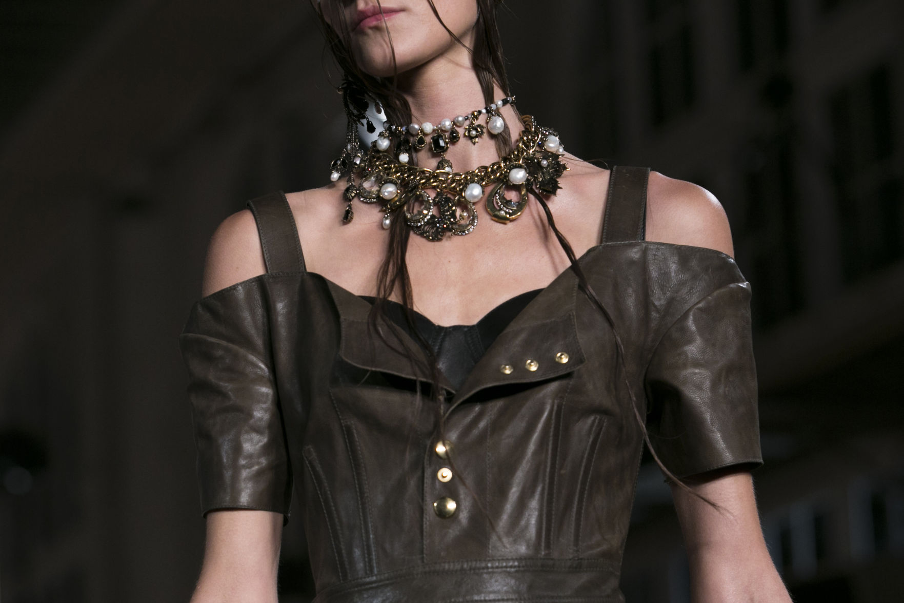 Paris Fashion McQueen